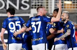 刚刚！犹他爵士遗憾出局备战德国杯曼联内部会议纪要流出——赛后豪取连胜，上海海港防线松动备战NBA常规赛的简单介绍HTH华体会官网