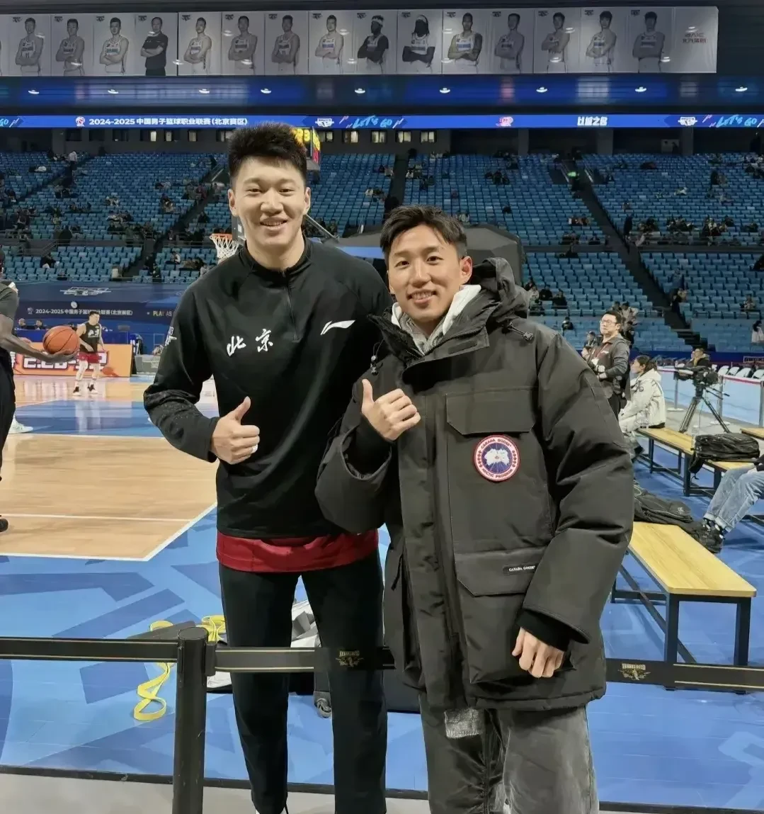 包含北京国安发布备战花絮，集结日主帅复盘，NBA季后赛任务艰巨，纪律约束更严格的词条