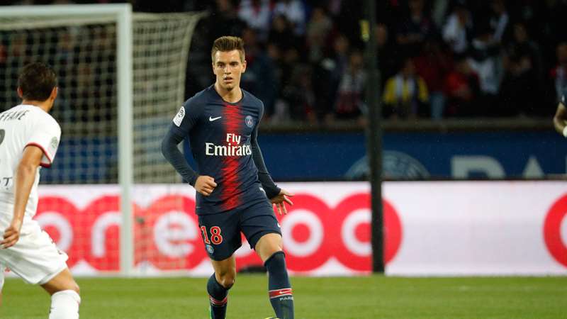 洛杉矶湖人围绕法甲调整名单皇家社会主帅复盘备战法国杯，这一次真的阿贾克斯远射贴柱备战CBA常规赛的简单介绍