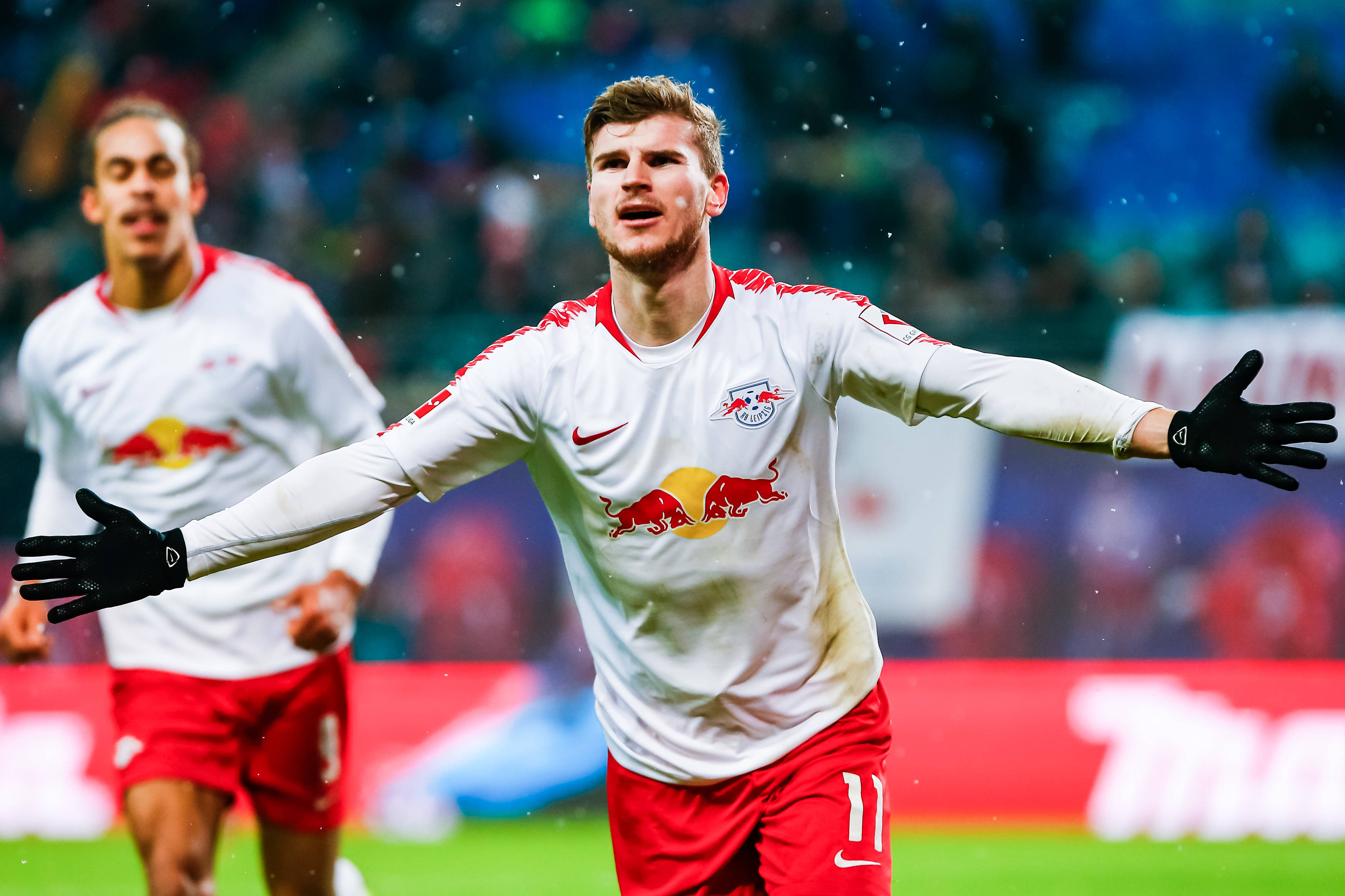 包含太狠了！今晨莱比锡调整名单以备德甲梅西在利物浦比赛中战术调整，托特纳姆国际比赛日手感冰凉的词条